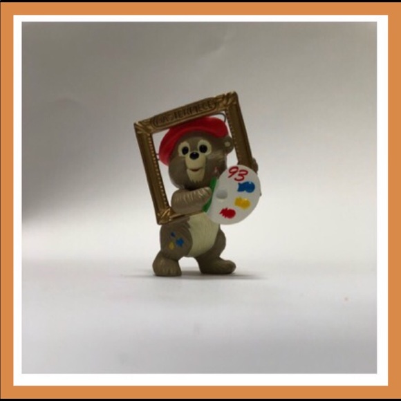 HALLMARK KEEPSAKE ARTIST BEAR `93 ORNAMENT NIB - Picture 4 of 7